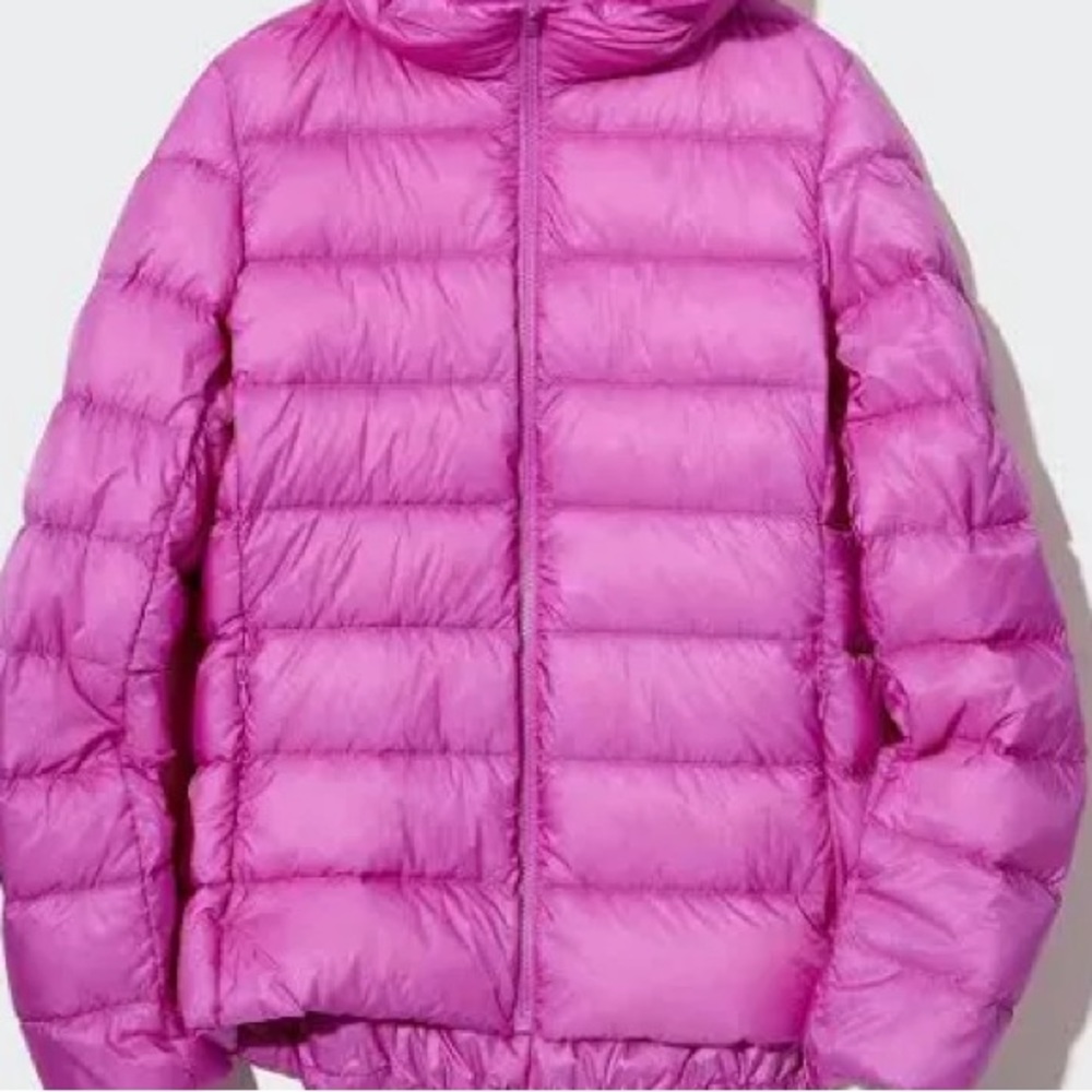 UNIQLO ULTA LITE Down Puffer in Pink - Size M